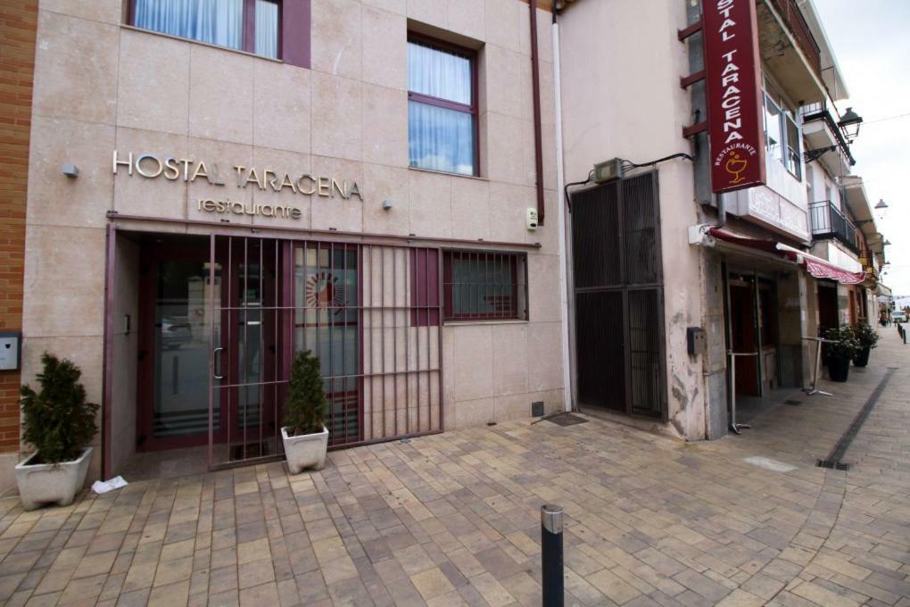 Hostal Restaurante Taracena Hotel Yunquera de Henares Exterior photo